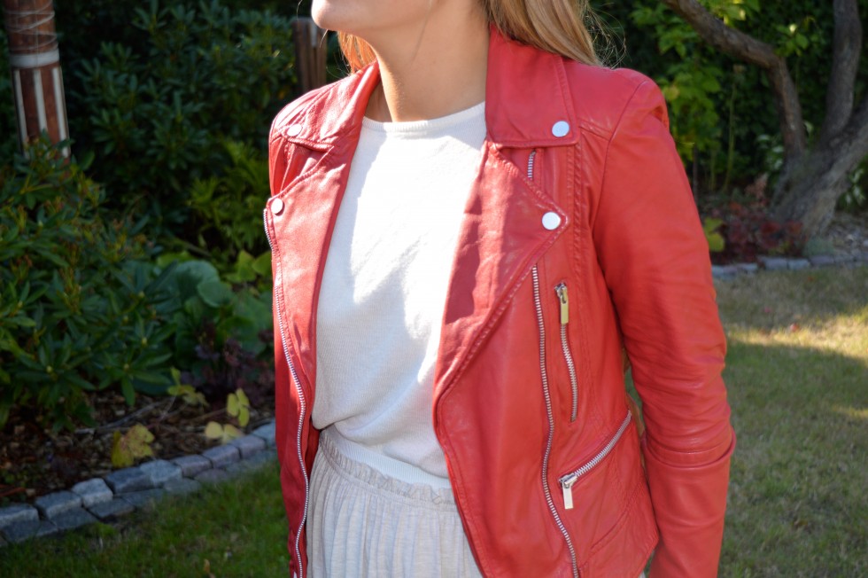 Min røde biker jakke | monreve blog