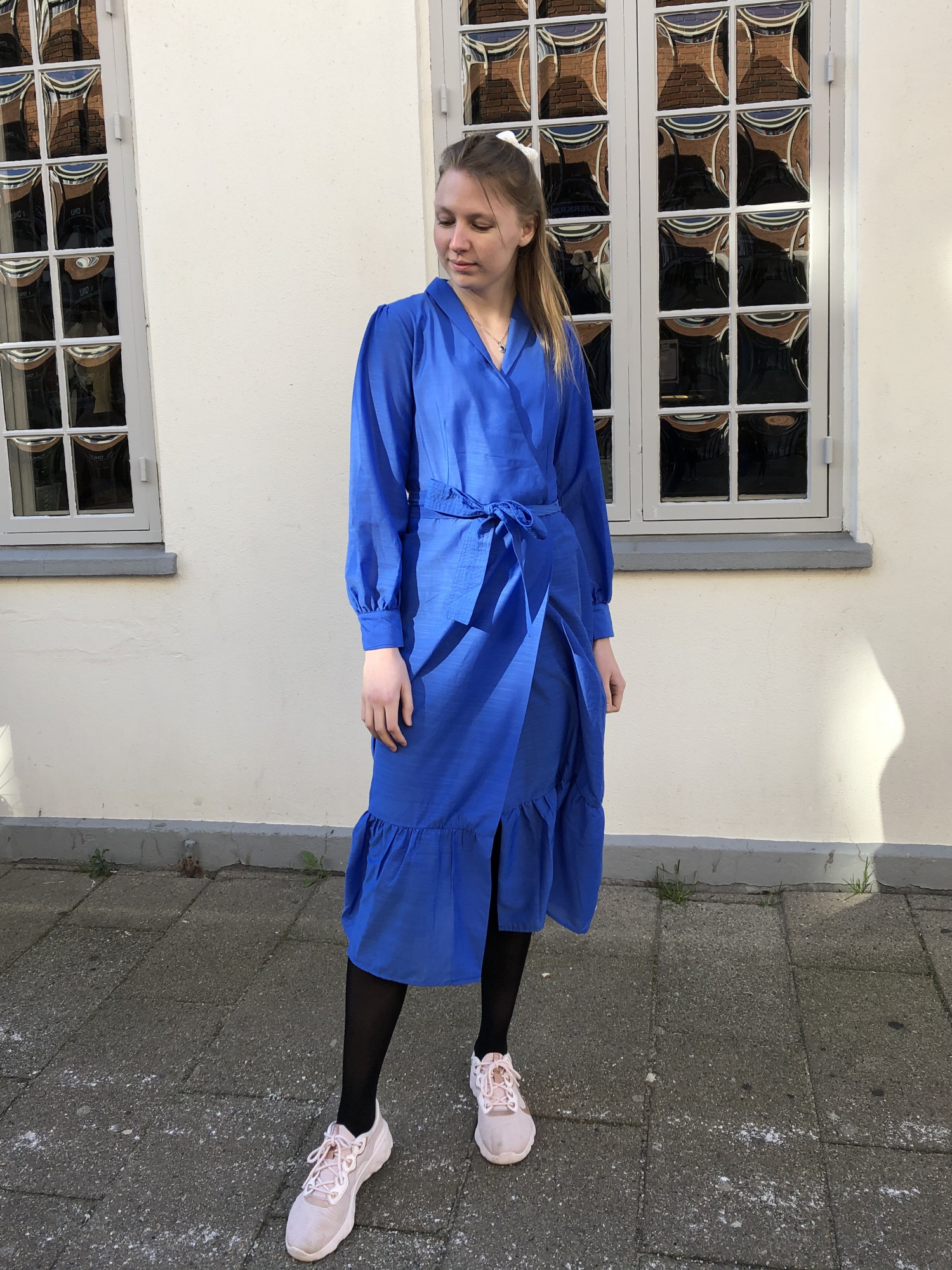 – Den perfekte blå kjole | Mode | Damsfeld