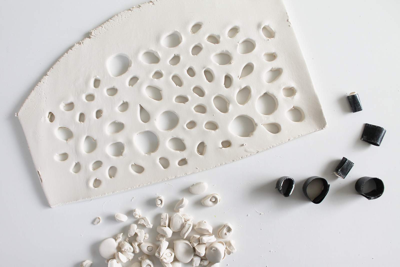 filthy bånd omdømme Lysestage af selvhærdende ler – DIY | Bolig-Indretning | denkreativesky